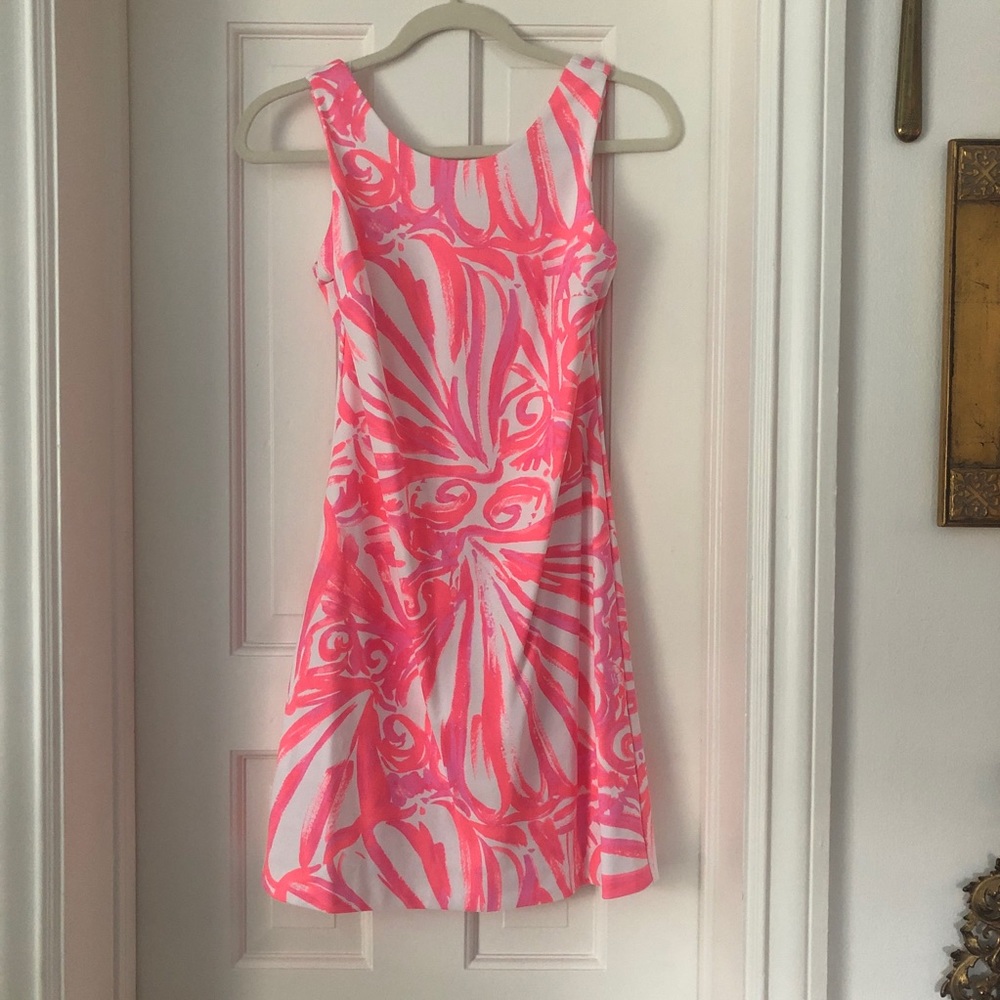 Lilly Pulitzer A-line dress!! 🌸